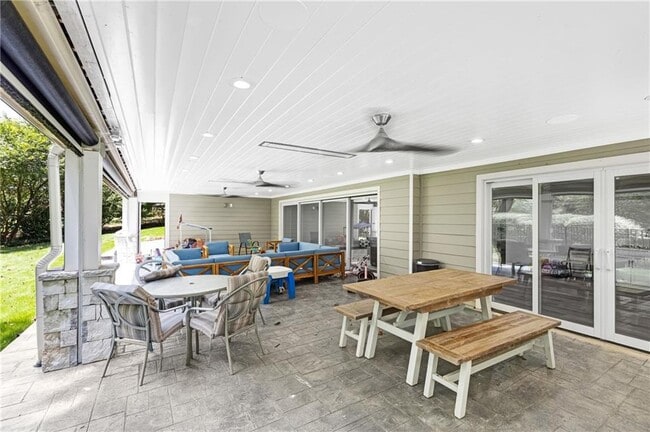 Building Photo - 4332 Cove Way Dr NE
