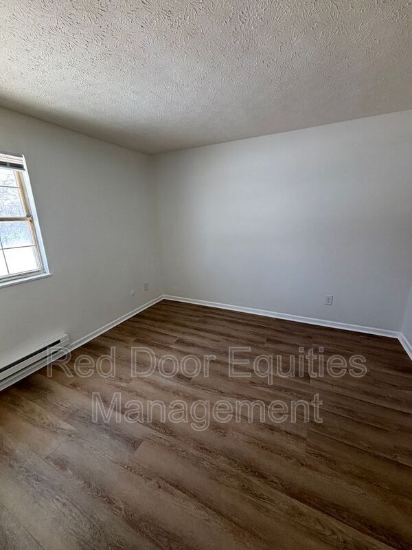 Building Photo - 234 Slocum Ave