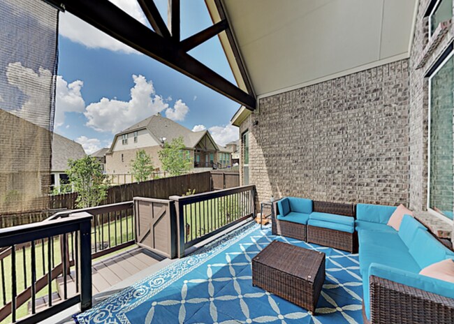 Building Photo - Spacious 4-Bedroom Ranch-Style Rental with...