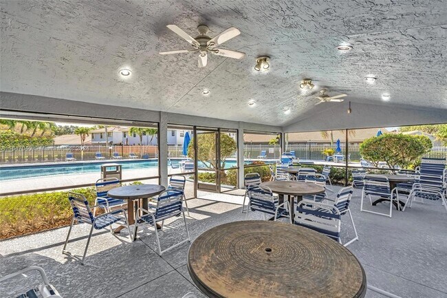 Building Photo - 9940 Watermill Cir