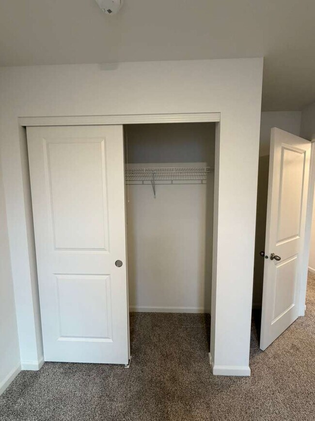 Building Photo - 2016 Yellowstone Blvd