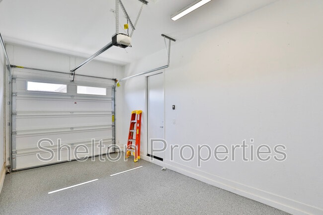 Building Photo - 21687 E Arroyo Verde Dr