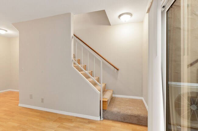 Building Photo - "Coming Soon" Awesome corner 2 Bedroom 2 Bath Townhome with large private patio (AC/Pool/Gated Pa...