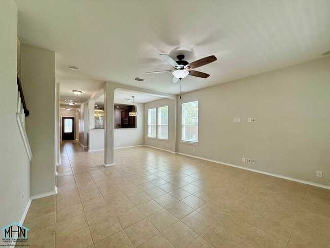 Building Photo - Spacious and Beautiful Two-Story 5 Bedrooms, 3.5 Bathrooms Home, With Easy Access to I-35, Loop 1...