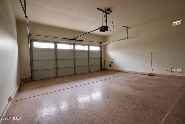 Building Photo - 1884 W Macaw Dr