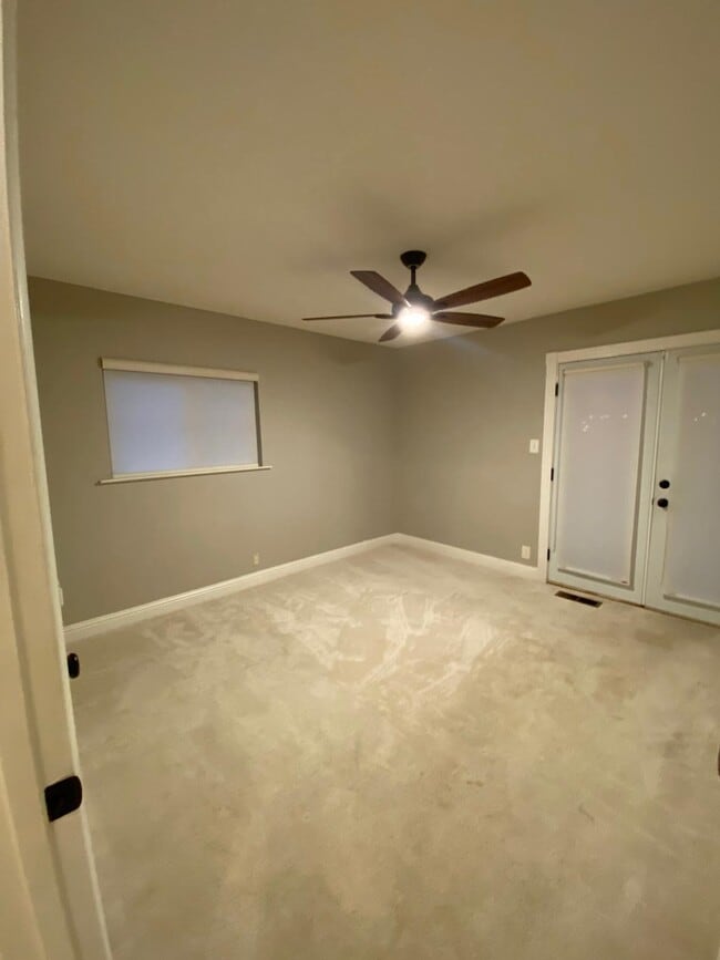 Building Photo - 164 Vía Del Sol