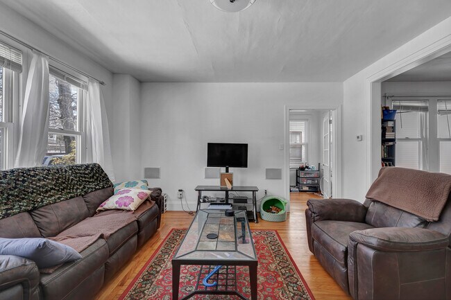 Building Photo - 68 Sheldon Terrace