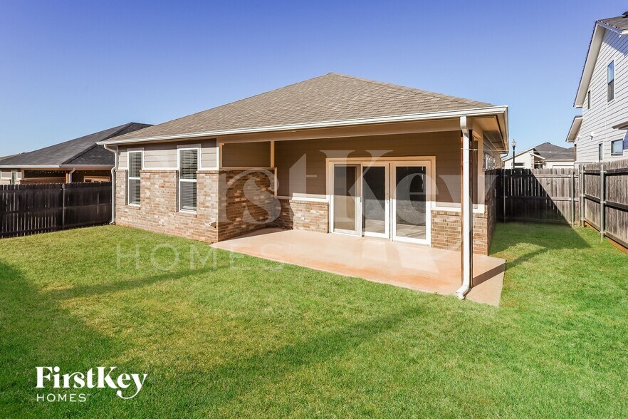 Building Photo - 612 NW 182nd St