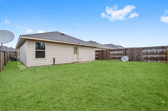 Building Photo - 20846 Masella Rdg Dr