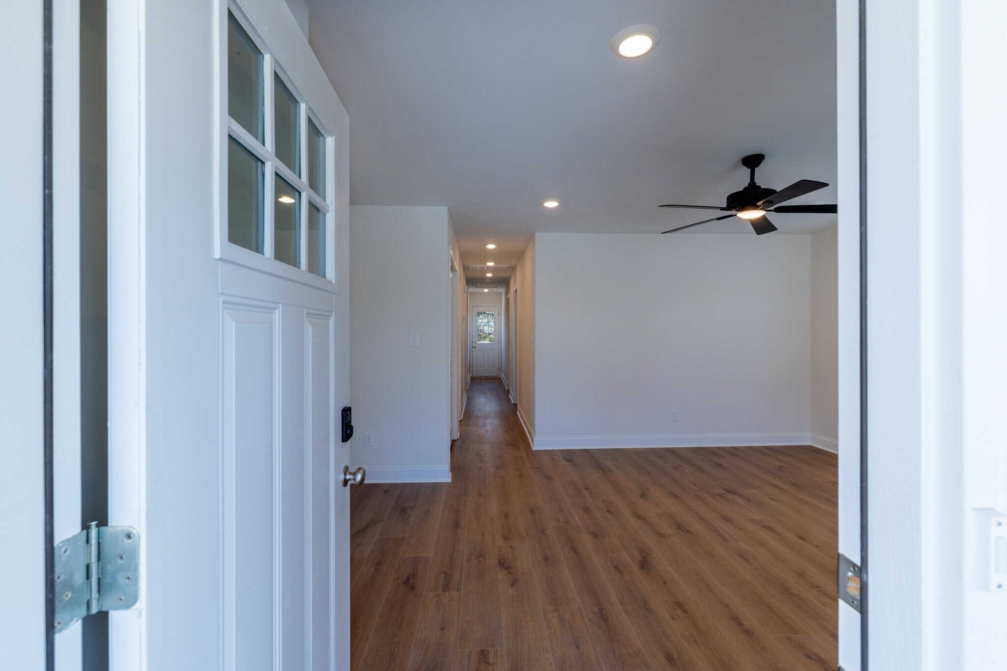 Building Photo - 812 Aubrey Ave