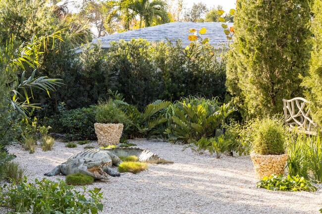 Building Photo - 3415 N Flagler Dr