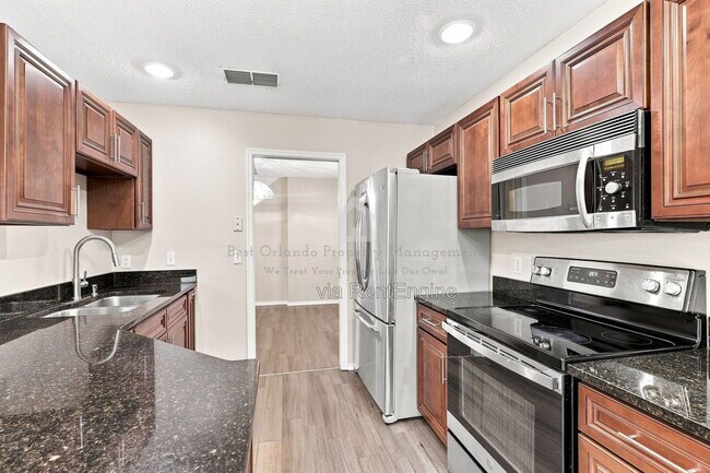 Building Photo - 12827 Downstream Cir