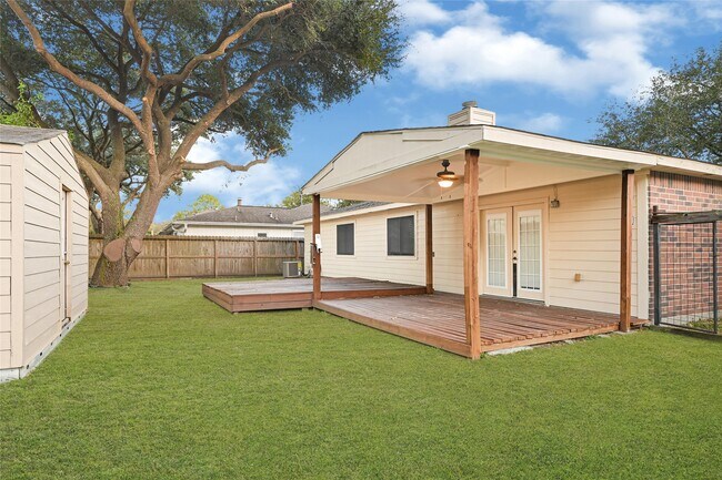 Building Photo - 4803 Drew Forest Ln