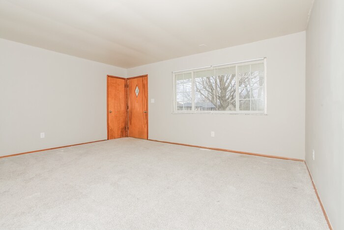 Building Photo - 388 Timrick Pl