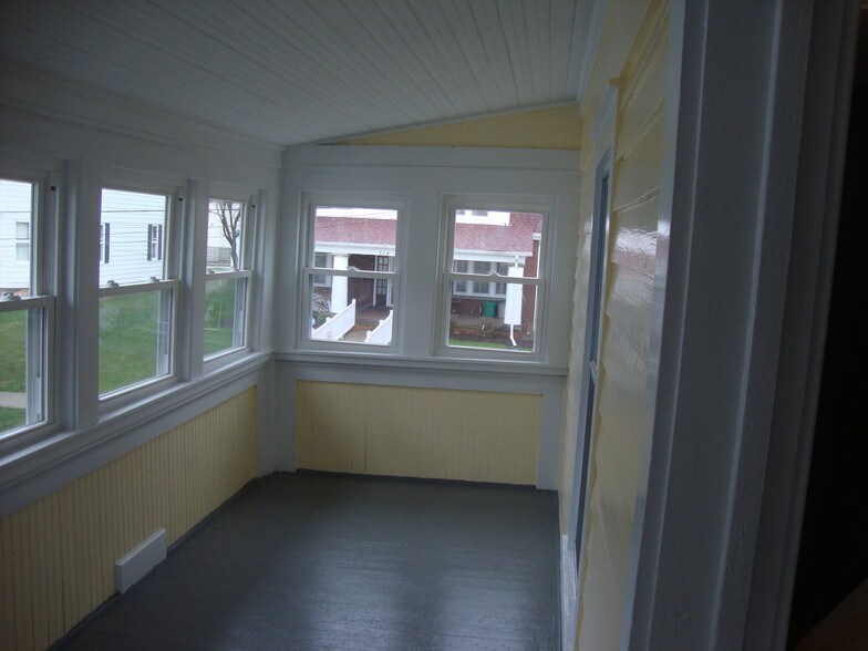 Sun porch! Large with all new windows! - 225 College Ave