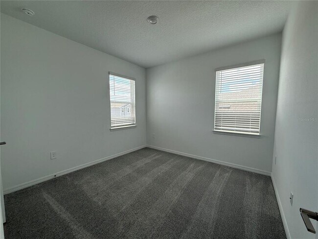 Building Photo - 5262 Kildare Pl