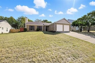 Building Photo - 2017 Jessie Pl