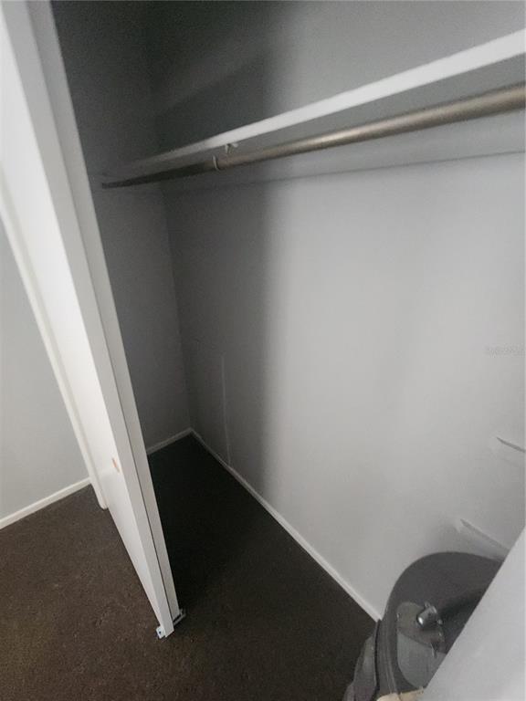 Building Photo - 906 E 108th Ave