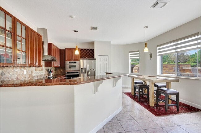 Building Photo - 6502 SW 162nd Ct