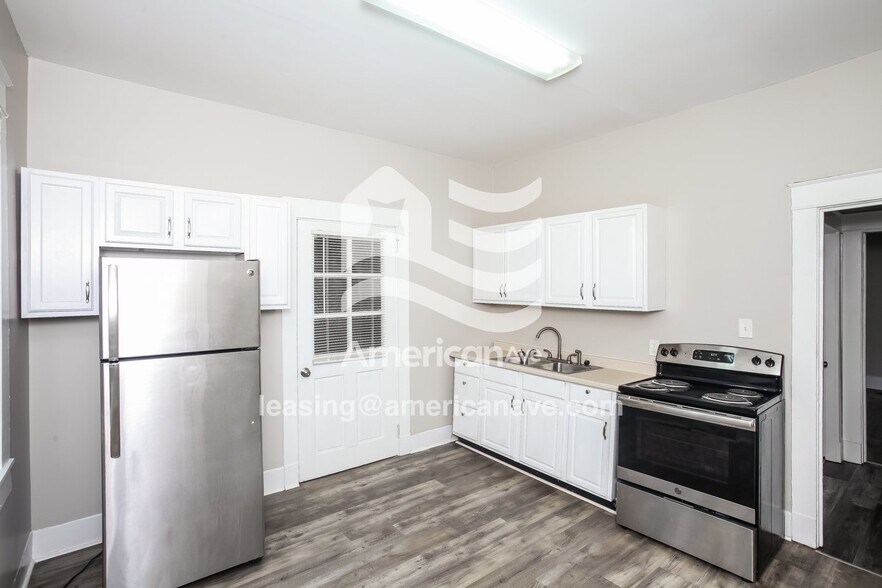 Building Photo - 465#B Poplar Street, 29180; #702461 - 702461