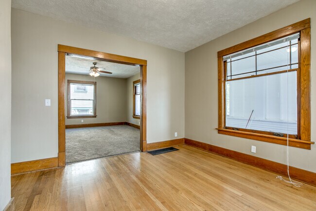 Building Photo - 4156 Cuming St