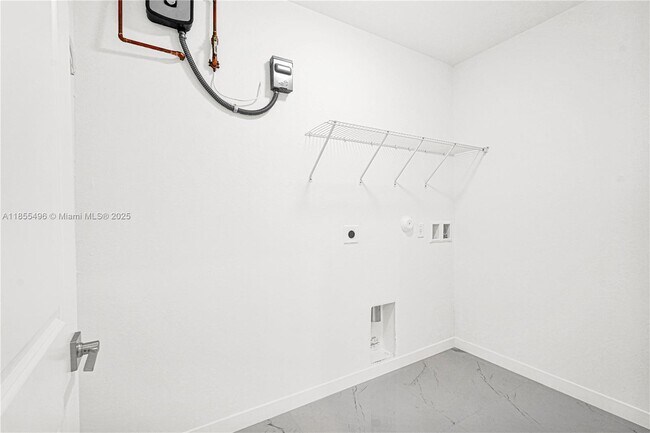 Building Photo - 22469 SW 125th Ave