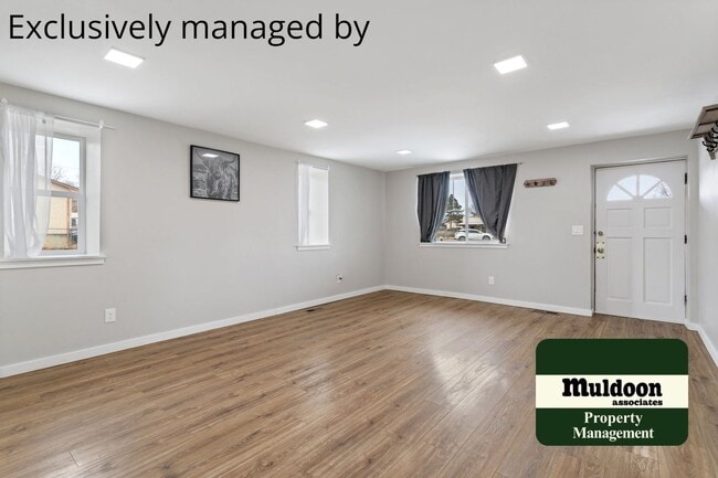 Building Photo - Unbelievably Nice Home! Pets Ok!