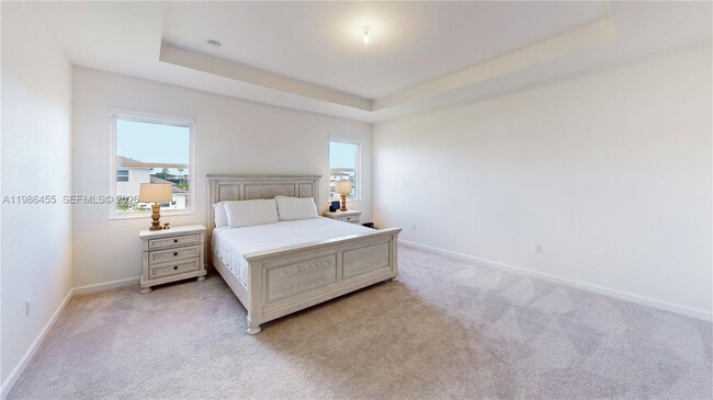 Building Photo - 2333 SE 28th St