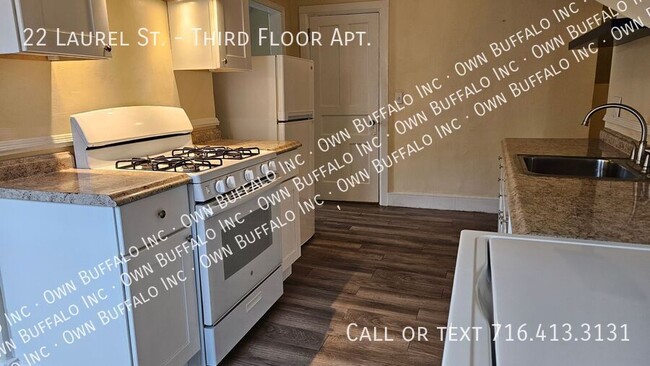 Building Photo - Charming 1-Bedroom Apartment Awaits You!