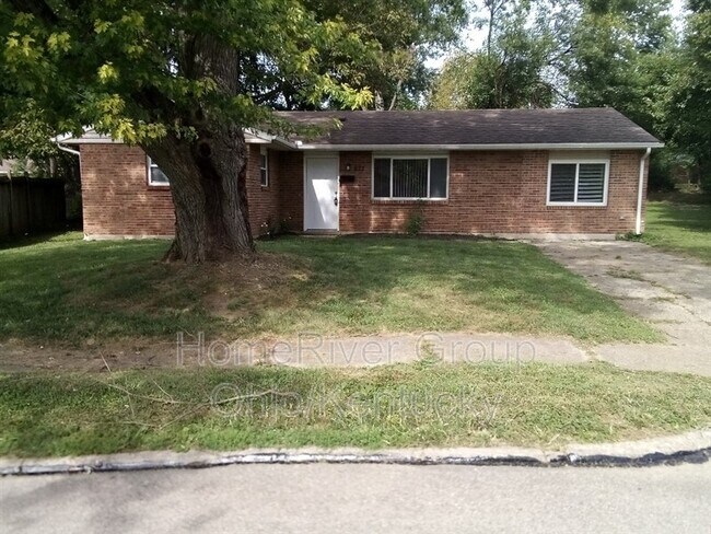 Primary Photo - 973 Deerfield Ct