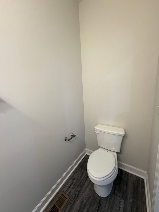 Building Photo - Stunning 3 Bed | 3.5 Bath Townhome in Atlanta’s Sought-After Upper Westside (30318)