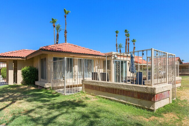 Building Photo - 49336 Eisenhower Dr