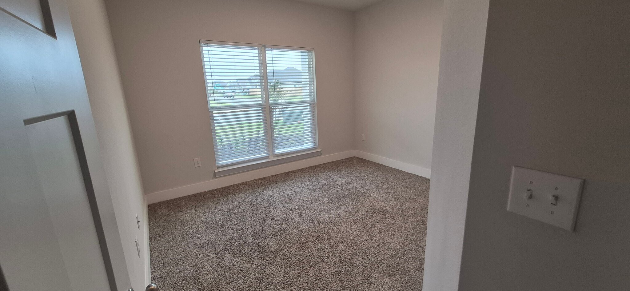 Building Photo - 6298 Forest Bay Ave