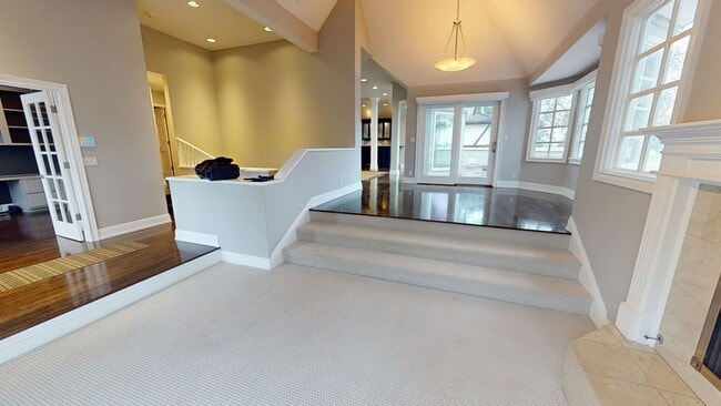 Building Photo - Unfurnished - Custom Built Home | Short-Term Lease