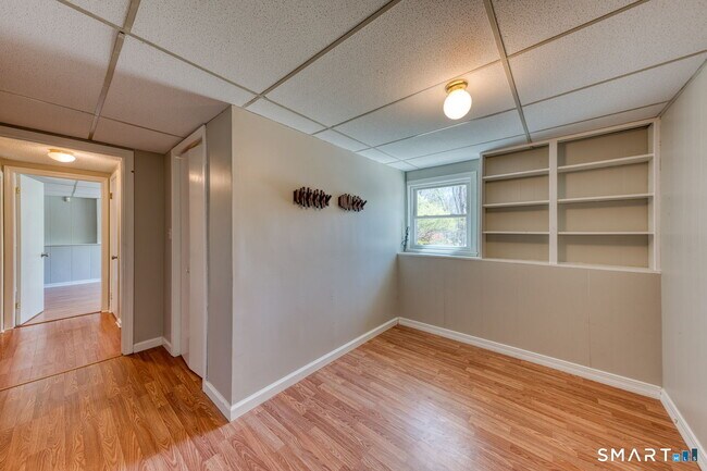 Building Photo - 371 Warrenville Rd