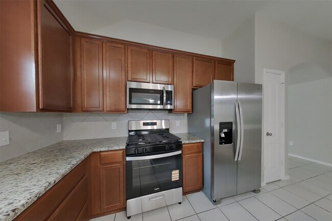 Building Photo - 13702 Sun Bear Ct