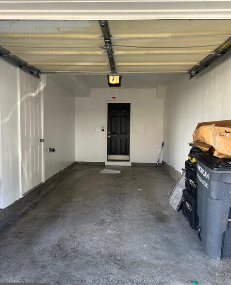 Building Photo - 5035 Potomac Highlands Cir