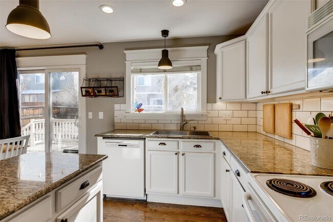 Building Photo - Evolve Real Estate: Upgraded and Stylish Remodel with Solar Panels in Highlands Ranch. Available ...