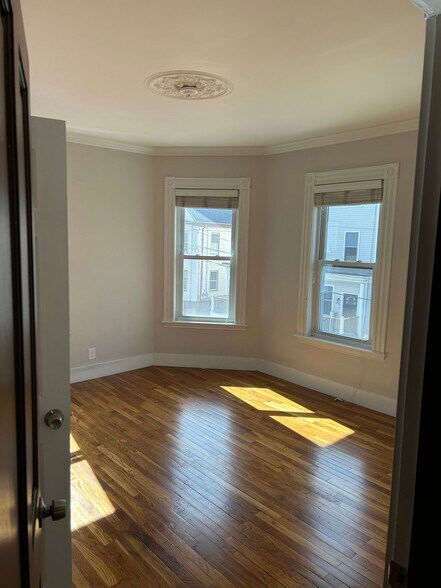 Building Photo - 81 Flint St