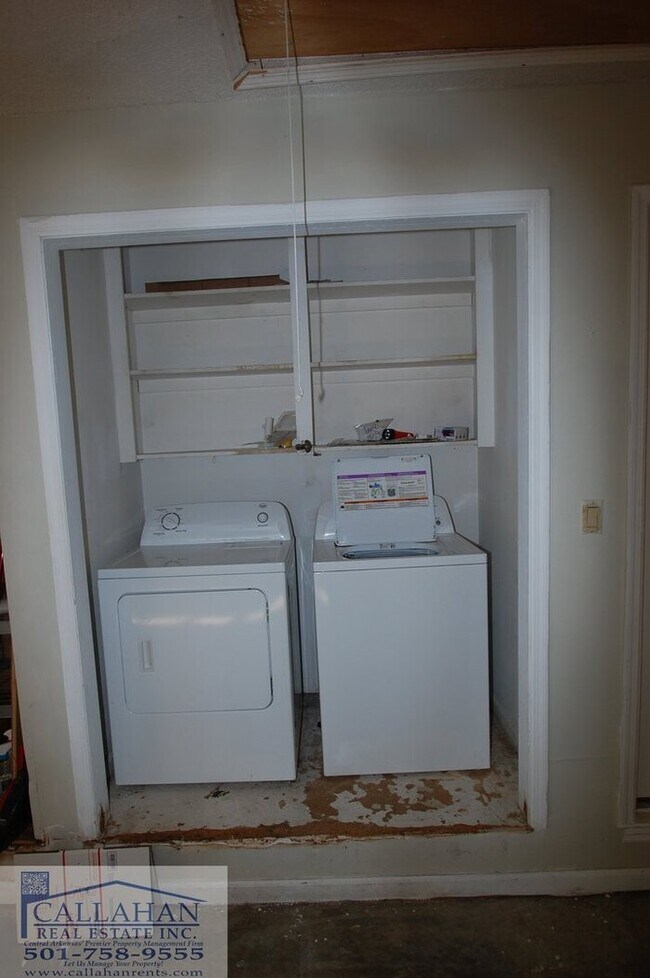 Building Photo - St Charles Little Rock Home