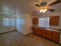 Building Photo - 10267 S Avenida Compadres