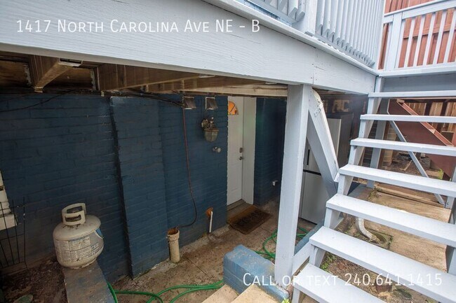 Building Photo - 1417 North Carolina Ave NE