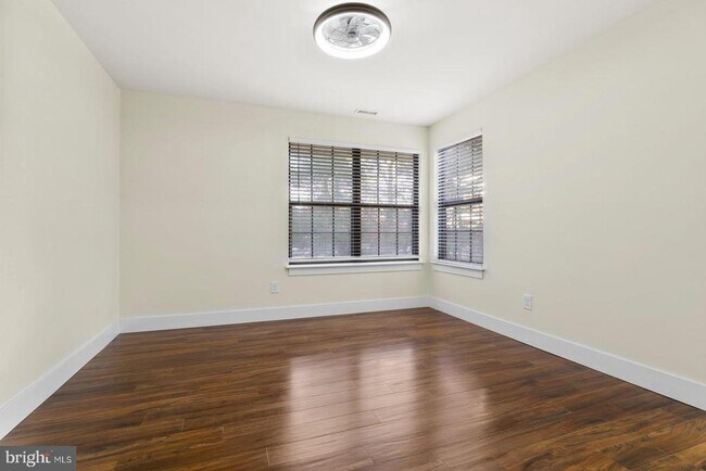 Building Photo - 118 Ashton Ct