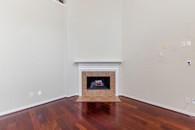 Building Photo - 3531 Urban Woods Trail