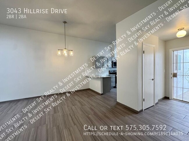 Building Photo - 3043 Hillrise Dr