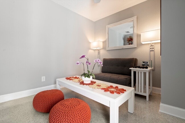 Building Photo - 4056 38th Way S