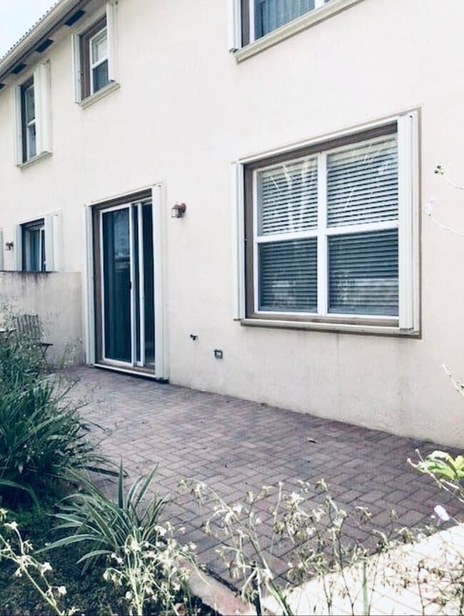 Building Photo - 9715 Darlington Pl