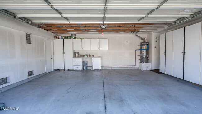 Building Photo - 2210 Rutland Pl