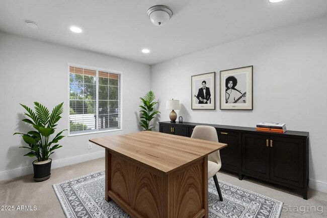 Building Photo - 2084 E Velvet Pl