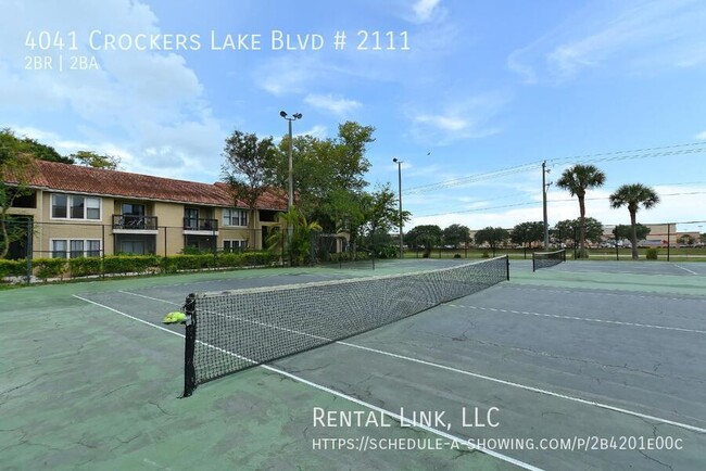 Building Photo - 4041 Crockers Lake Blvd